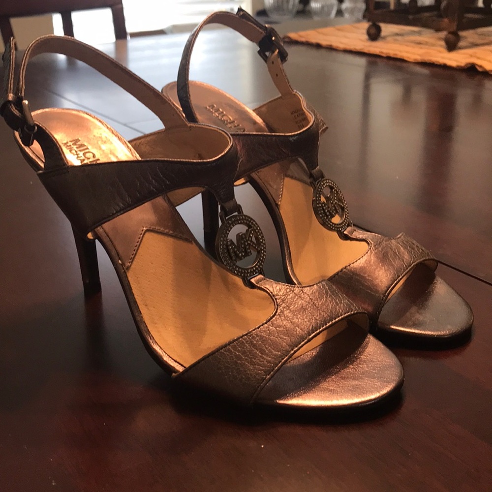 Silver Strappy Michael Kors women’s shoes